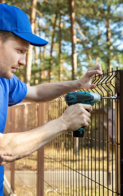 Boundary Builders 2 Cedar Fencing Company